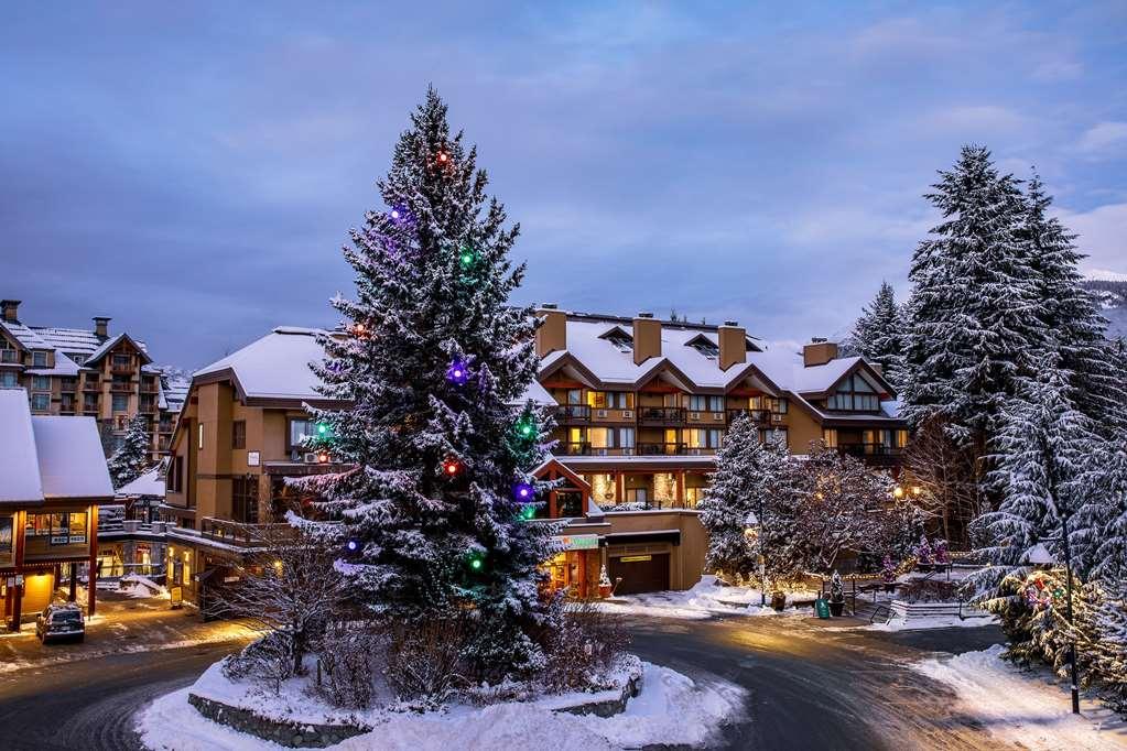 Whistler Village Inn & Suites Exteriör bild