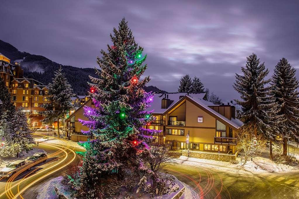 Whistler Village Inn & Suites Exteriör bild